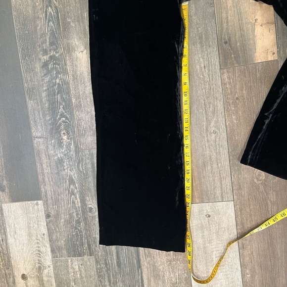 Ann Taylor Signature Fit Women’s Black Velvet Pants Sz 6 lined - Picture 6 of 8